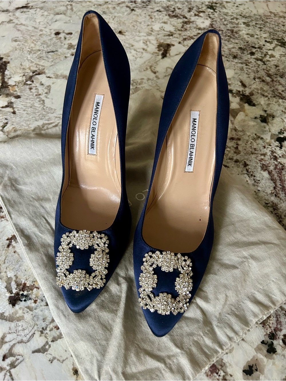 Manolo Blahnik Navy Satin Hangisi Pumps 105